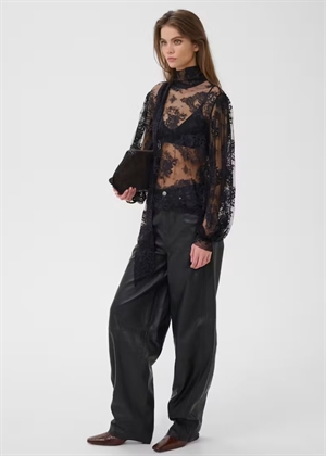 Ruby bluse Sort Gestuz 